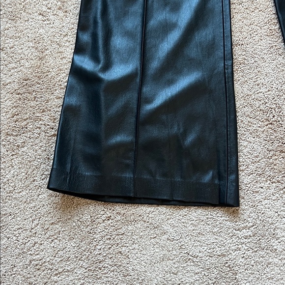 NWOT Alice + Olivia Black Faux Wide-Leg Pants - Picture 4 of 8